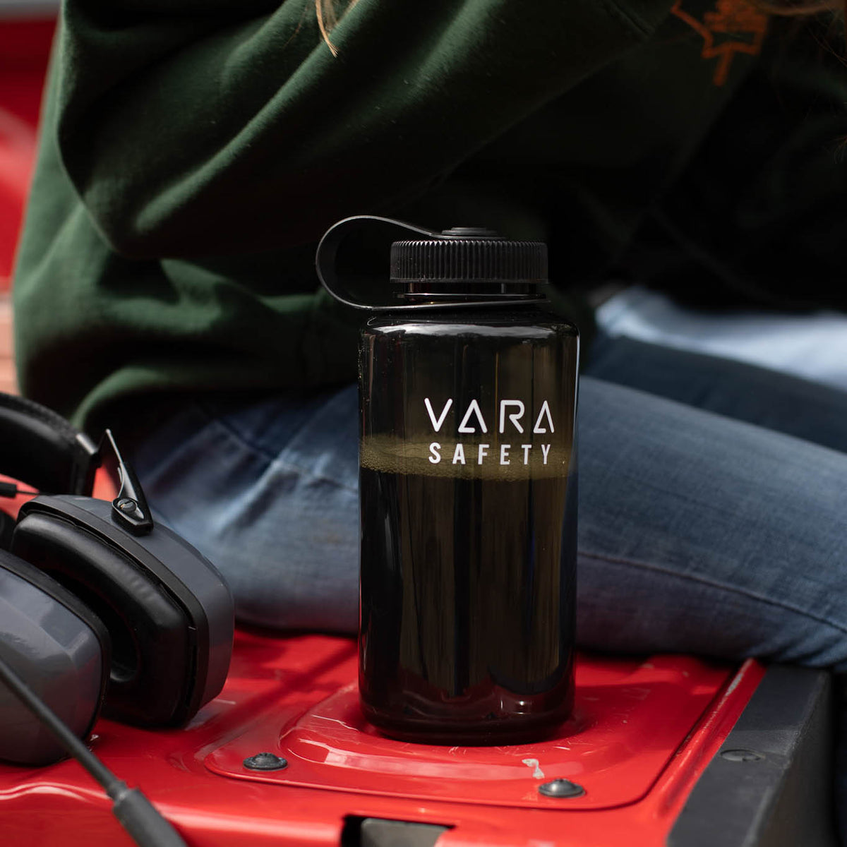 Vara Water Bottle